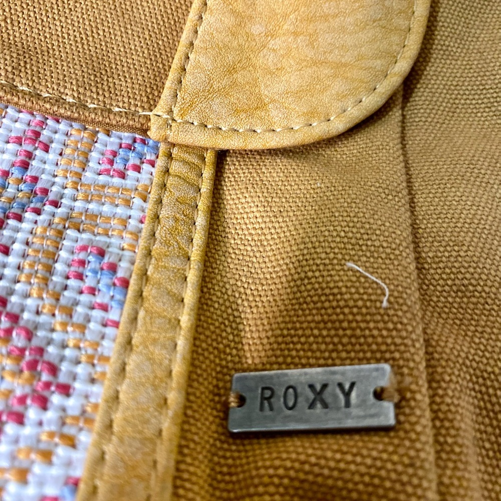 COPY - Roxy Crossbody Purse - Never Used